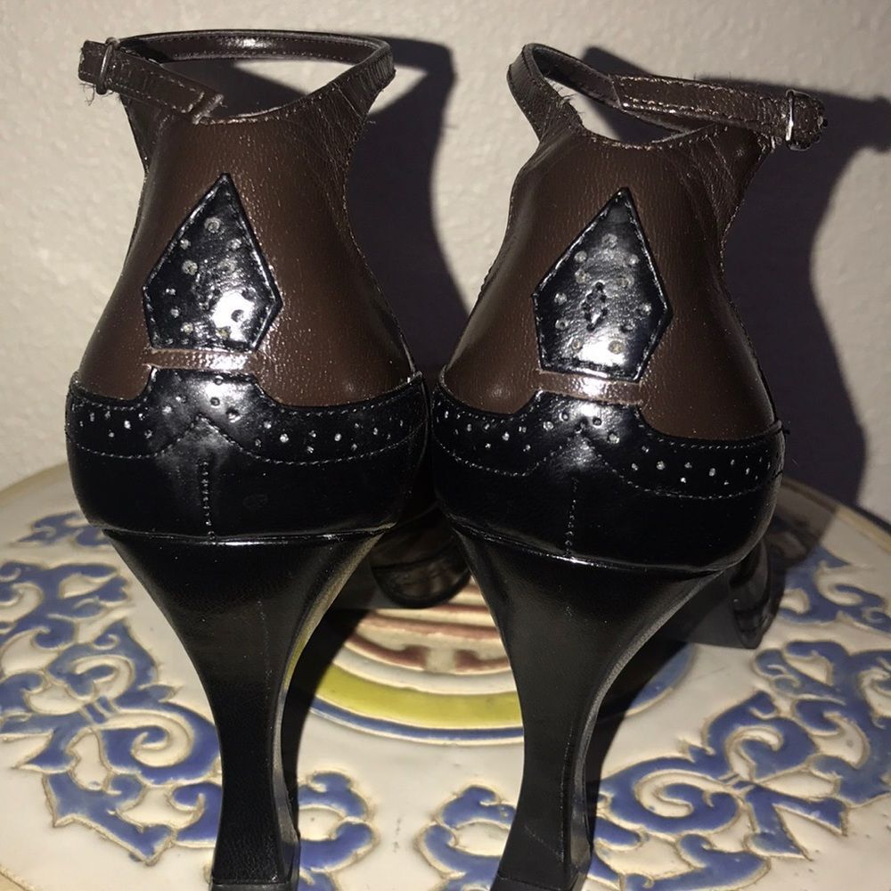 Ann marino Fine Leather Upper Black & brown Women heels Shoes Size 6M